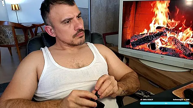 officeman7 online show from 04-24-26, 03:58