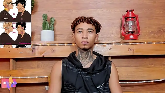 Snapshot of sexy_blacks_ chatting on 02-26-25, 11:30 sexy blacks online show from 02-26-25, 11:30