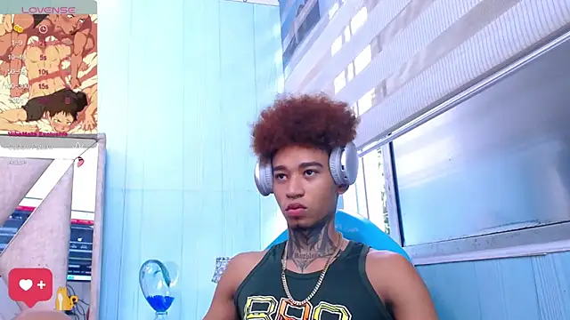 Snapshot of sexy_blacks_ chatting on 03-05-25, 03:29 sexy blacks online show from 03-05-25, 03:29