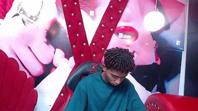 Snapshot of sexy_blacks_ chatting on 09-26-25, 12:31 sexy blacks online show from 09-26-25, 12:31