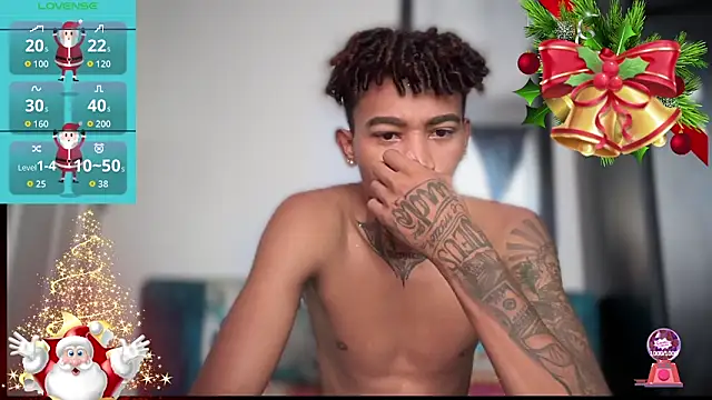 Snapshot of sexy_blacks_ chatting on 12-02-25, 12:10 sexy blacks online show from 12-02-25, 12:10