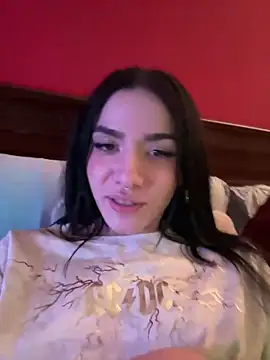 ShannonShanny online show from 12-17-24, 09:49