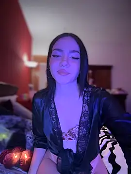 ShannonShanny online show from 01-10-25, 01:41