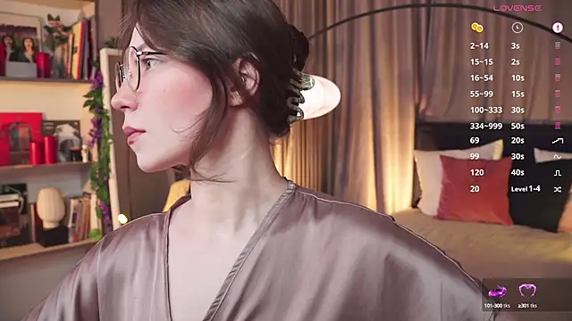 askaudrey  online show from 02-07-25, 01:53