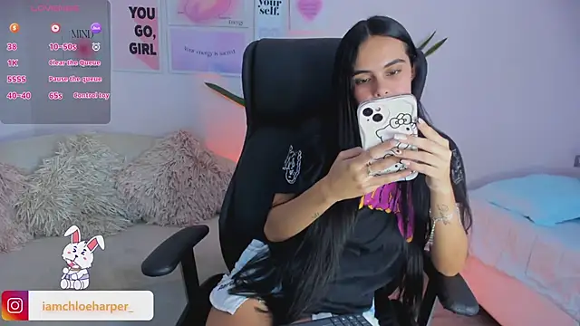 ChloeHarper  online show from 01-24-25, 06:46