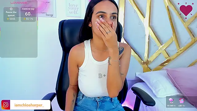 ChloeHarper  online show from 09-18-25, 07:49