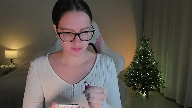 Sonia moon  online show from 12-08-24, 01:13