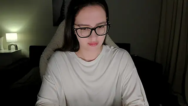 Sonia moon  online show from 03-05-25, 01:21