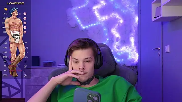 DENIS HERE online show from 12-10-24, 04:06