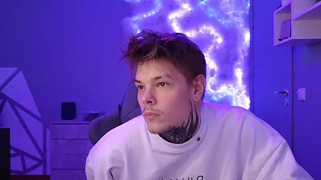 DENIS HERE online show from 12-11-24, 07:57