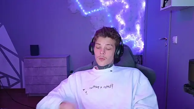 DENIS HERE online show from 12-16-24, 05:43