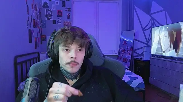 DENIS HERE online show from 02-06-25, 05:30