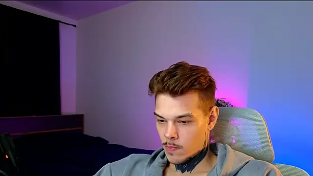 DENIS HERE online show from 02-15-26, 06:26