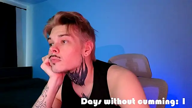 DENIS HERE online show from 04-20-26, 11:02