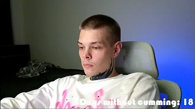 Snapshot of DENIS_HERE chatting on 05-22-26, 11:54 DENIS HERE online show from 05-22-26, 11:54