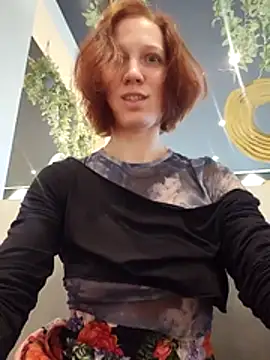 Exhibitionsplit online show from 01-09-25, 01:56