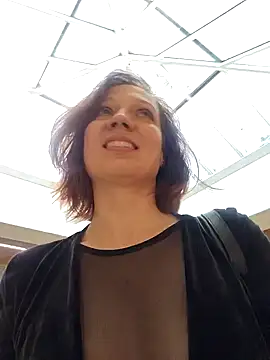 Exhibitionsplit online show from 02-15-25, 02:33