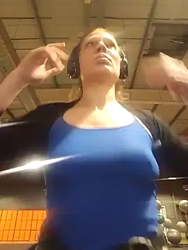 Exhibitionsplit online show from 02-27-25, 09:36