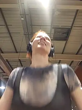 Exhibitionsplit online show from 03-08-25, 08:03