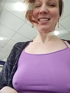 Exhibitionsplit online show from 03-14-25, 11:56