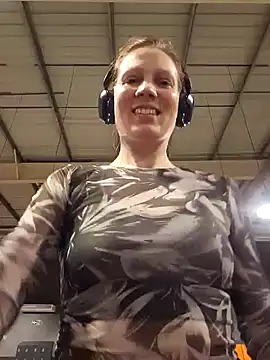 Exhibitionsplit online show from 03-15-25, 10:22