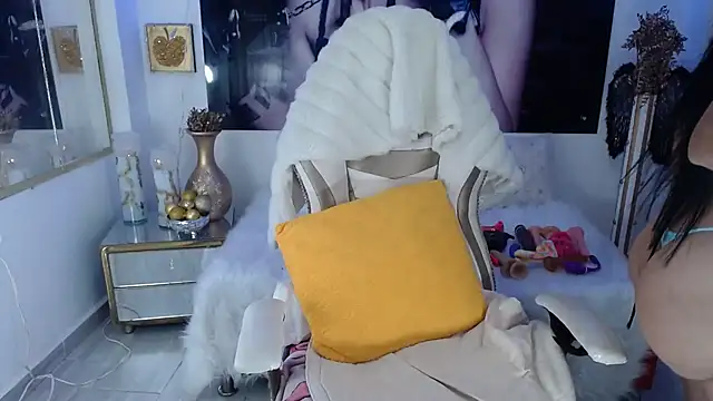 perlasharick 3 online show from 12-06-24, 02:17