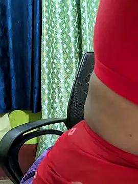 Snapshot of Shreya727 chatting on 11-14-25, 06:50 Shreya727 online show from 11-14-25, 06:50