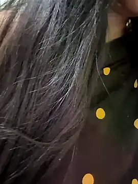 Snapshot of Shreya727 chatting on 11-15-25, 08:16 Shreya727 online show from 11-15-25, 08:16