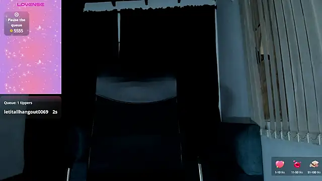 Snapshot of meliboobs_ chatting on 03-15-25, 10:13 meliboobs online show from 03-15-25, 10:13