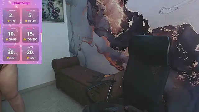 Snapshot of meliboobs_ chatting on 09-18-25, 04:03 meliboobs online show from 09-18-25, 04:03