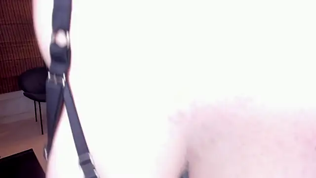 Snapshot of meliboobs_ chatting on 10-08-25, 02:58 meliboobs online show from 10-08-25, 02:58