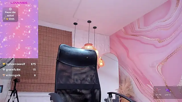 Snapshot of meliboobs_ chatting on 11-09-25, 10:13 meliboobs online show from 11-09-25, 10:13