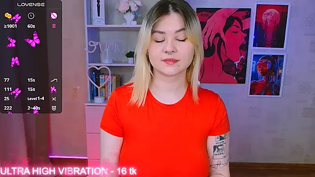 Snapshot of cutie_mili chatting on 02-02-25, 02:24 cutie mili online show from 02-02-25, 02:24