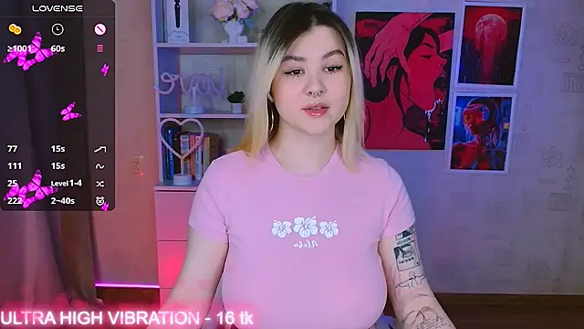 Snapshot of cutie_mili chatting on 02-09-25, 07:09 cutie mili online show from 02-09-25, 07:09