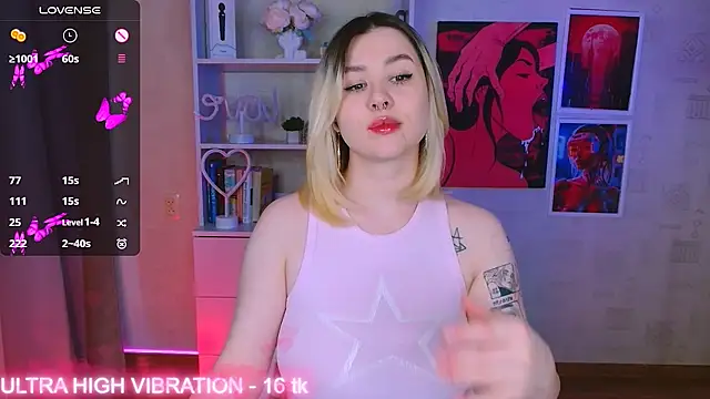 Snapshot of cutie_mili chatting on 02-17-25, 07:04 cutie mili online show from 02-17-25, 07:04