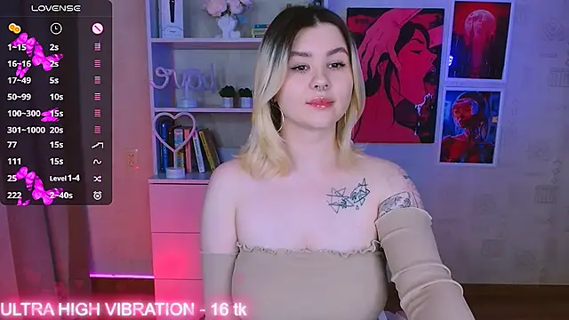 Snapshot of cutie_mili chatting on 02-27-25, 07:23 cutie mili online show from 02-27-25, 07:23