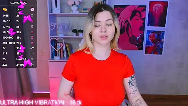 Snapshot of cutie_mili chatting on 03-01-25, 10:45 cutie mili online show from 03-01-25, 10:45