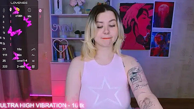 Snapshot of cutie_mili chatting on 03-03-25, 10:17 cutie mili online show from 03-03-25, 10:17