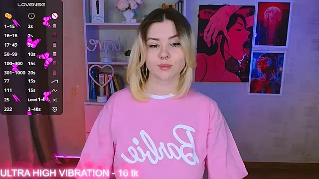 Snapshot of cutie_mili chatting on 03-05-25, 01:39 cutie mili online show from 03-05-25, 01:39