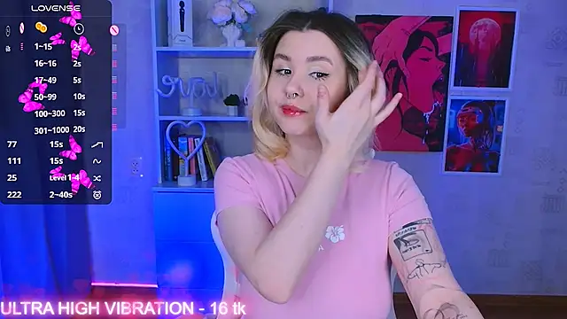 Snapshot of cutie_mili chatting on 03-11-25, 06:10 cutie mili online show from 03-11-25, 06:10