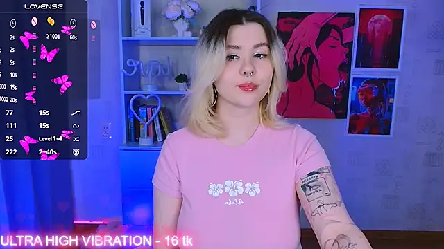 Snapshot of cutie_mili chatting on 03-11-25, 09:45 cutie mili online show from 03-11-25, 09:45