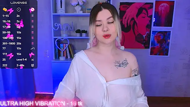 Snapshot of cutie_mili chatting on 03-14-25, 05:27 cutie mili online show from 03-14-25, 05:27