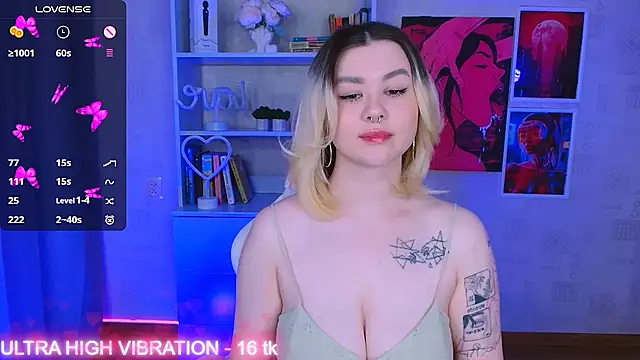 Snapshot of cutie_mili chatting on 03-17-25, 02:12 cutie mili online show from 03-17-25, 02:12