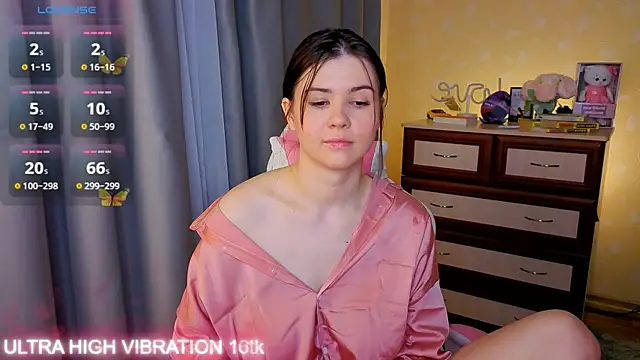 Snapshot of cutie_mili chatting on 11-10-25, 07:51 cutie mili online show from 11-10-25, 07:51