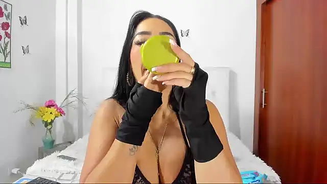 VenussVega online show from 02-15-25, 12:54