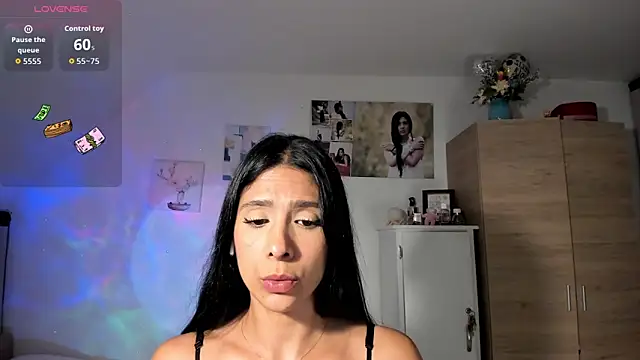 VeronikaOlsen online show from 11-08-25, 02:34