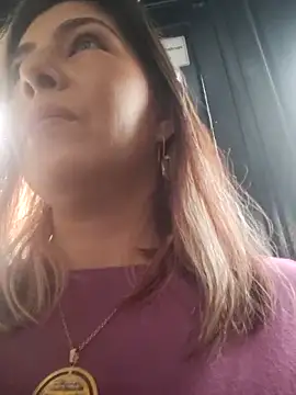 scarlett moore online show from 04-27-26, 04:38