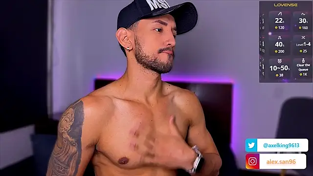 Snapshot of AxelKing1326 chatting on 09-30-25, 08:03 AxelKing1326 online show from 09-30-25, 08:03