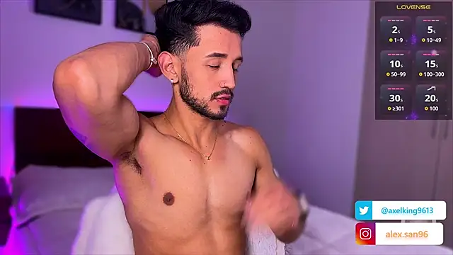 Snapshot of AxelKing1326 chatting on 10-24-25, 09:55 AxelKing1326 online show from 10-24-25, 09:55