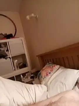 jonjoey123 online show from 12-12-24, 08:25